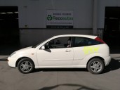 ford focus berlina (cak) del año 2001