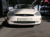 ford focus berlina (cak) del año 2001