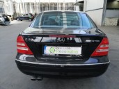 mercedes-benz clase c (w203) berlina del año 2006