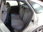 ford focus berlina (cap) del año 2006