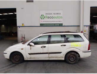 ford focus turnier (cak) del año 2002