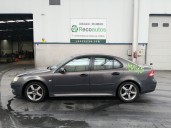 saab 9-3 berlina del año 2004