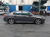 saab 9-3 berlina del año 2004