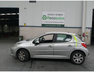 peugeot 207 from the year 2006
