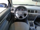 opel vectra c berlina del año 2004
