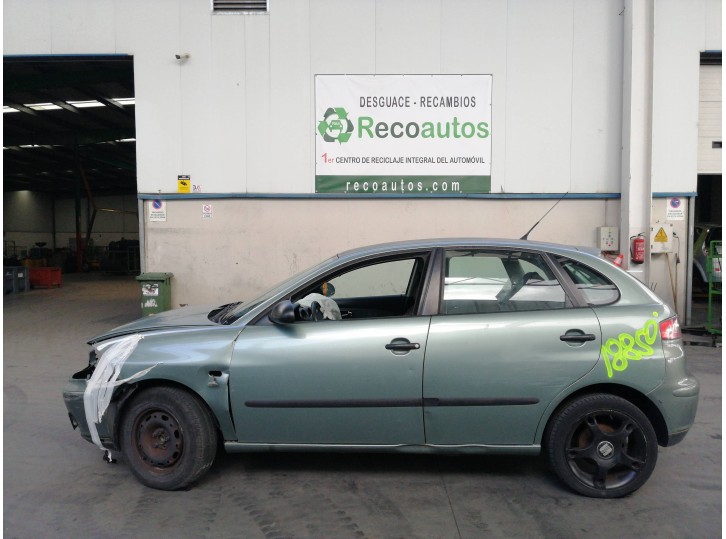 seat ibiza (6l1) del año 2003