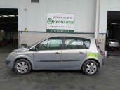 renault scenic ii del año 2004