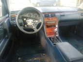 mercedes-benz clase e (w210) berlina del año 1999