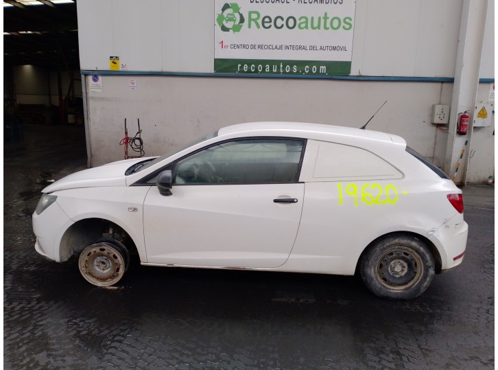 seat ibiza (6j5) del año 2013