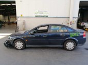 opel vectra c berlina del año 2002