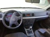 opel vectra c berlina del año 2002