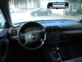 audi a3 (8l1) del año 2001
