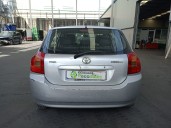 toyota corolla (e12) del año 2004