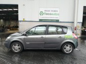 renault scenic ii del año 2004