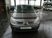 renault scenic ii del año 2004