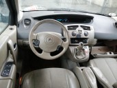 renault scenic ii del año 2004