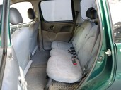 toyota yaris verso (_p2_) del año 2002