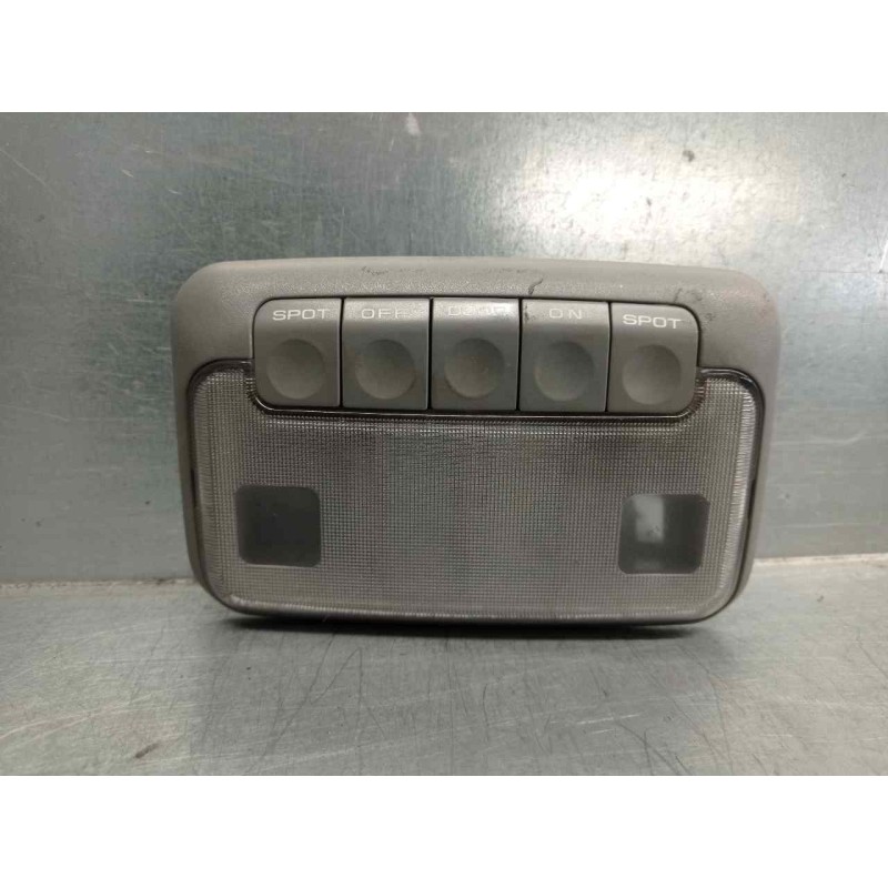 Recambio de luz interior para ssangyong musso 2.9 d referencia OEM IAM 8371005000  