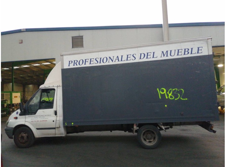 ford transit caja cerrada, larga (fy) (2000 =>) del año 2001