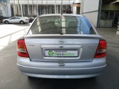 opel astra g berlina del año 2001