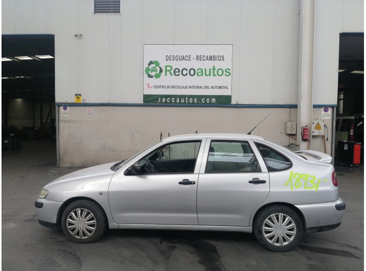 seat cordoba berlina (6k2) del año 2002