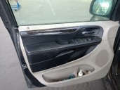 lancia voyager monospace (404_) del año 2012