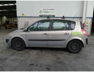 renault scenic ii del año 2004