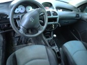 peugeot 206 berlina del año 2003