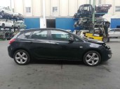opel astra j lim. del año 2012