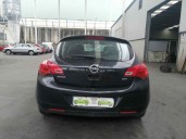 opel astra j lim. del año 2012