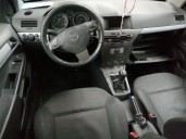 opel astra h berlina del año 2006