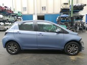 toyota yaris del año 2014