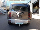 land rover defender station wagon (l663) del año 2024