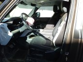 land rover defender station wagon (l663) del año 2024