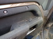 land rover defender station wagon (l663) del año 2024