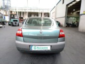renault megane ii classic berlina del año 2004