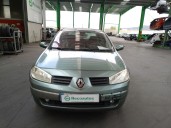 renault megane ii classic berlina del año 2004