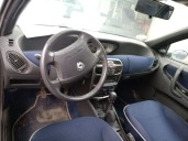 lancia lancia y del año 2003