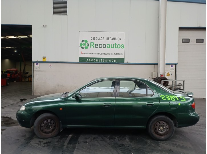 hyundai lantra berlina (rd) del año 1998