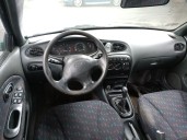hyundai lantra berlina (rd) del año 1998