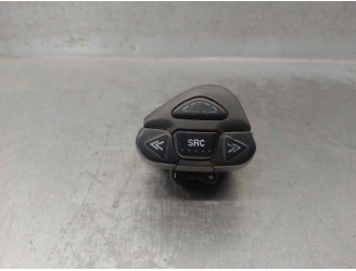 Recambio de mando radio volante para nissan terrano/terrano.ii (r20) 2.7 turbodiesel referencia OEM IAM 543553818  