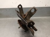 Replacement front left steering knuckle for MG Series 25 (RF) 1.6 16V CAT OEM IAM reference RUB101790 