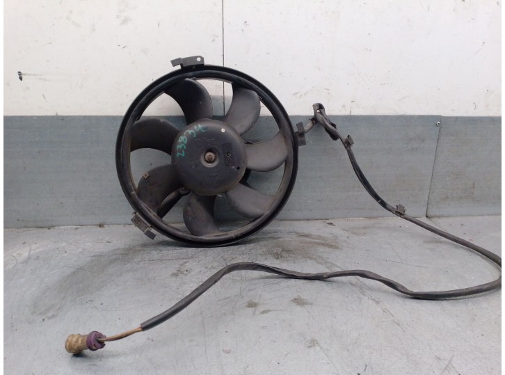 Replacement electric cooling fan for Audi A6 Saloon (4B2) 2.5 V6 24V TDI OEM IAM reference AKE 