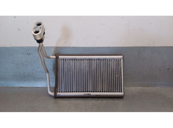 Recambio de condensador / radiador aire acondicionado para kia ev6 cv/ f5e22 / e11b11 referencia OEM IAM 97130CV000 97130CV000 