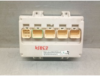 Recambio de caja reles / fusibles para chrysler voyager (rg) crd cat referencia OEM IAM P04727479AF P04727479AF 