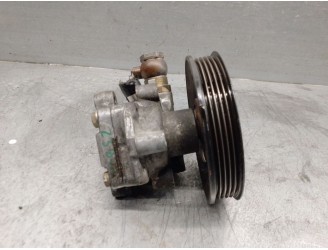 Recambio de bomba servodireccion para audi a4 berlina (b5) 1.8 referencia OEM IAM 8D0145156K  8D0145156K