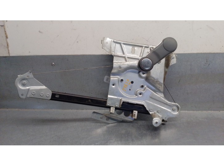 Recambio de elevalunas trasero izquierdo para audi a4 berlina (b5) 1.8 referencia OEM IAM 8D0839399A 8D0839399A 