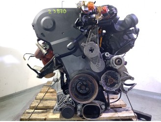 Recambio de motor completo para audi a4 berlina (b5) 1.8 referencia OEM IAM AVV 058100103JX 006172