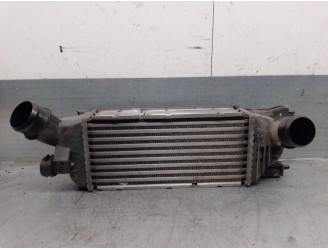 Recambio de intercooler para citroën c5 berlina 1.6 16v hdi fap referencia OEM IAM 9645682880 0384G6 VALEO