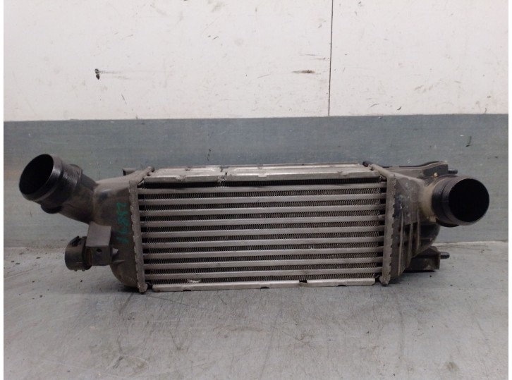 Recambio de intercooler para citroën c5 berlina 1.6 16v hdi fap referencia OEM IAM 9645682880 0384G6 VALEO
